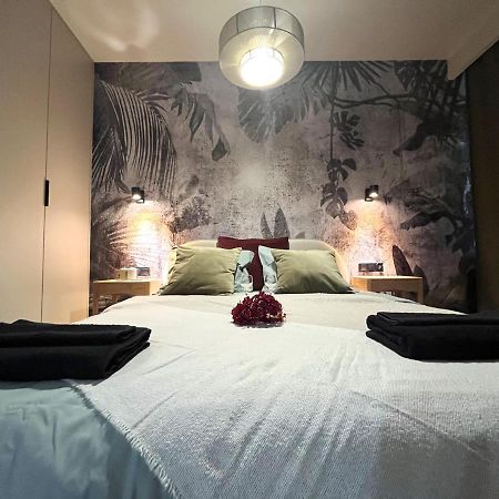 Wyszynskiego Apartment - Self Check-In 20H - Parking &Lift Вроцлав Екстериор снимка