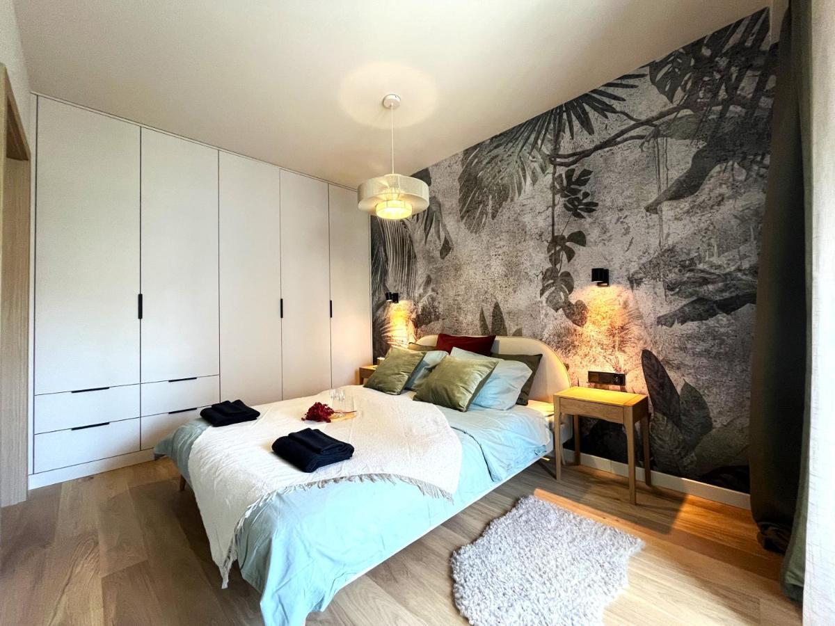 Wyszynskiego Apartment - Self Check-In 20H - Parking &Lift Вроцлав Екстериор снимка